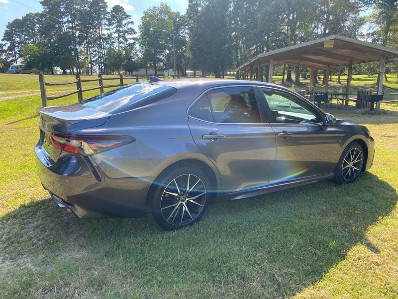 2022 Toyota Camry Image 5