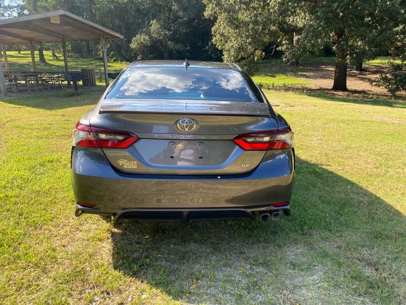 2022 Toyota Camry Image 8
