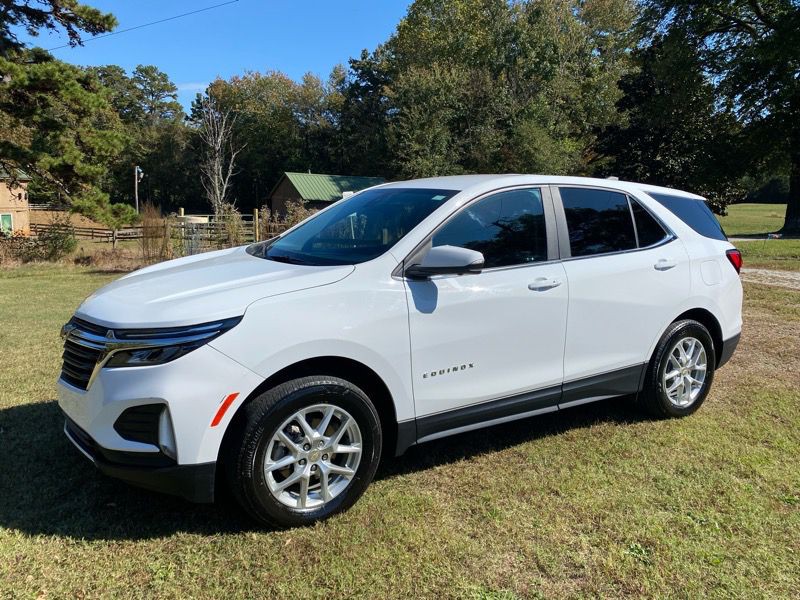 2024 Chevrolet Equinox Image 1