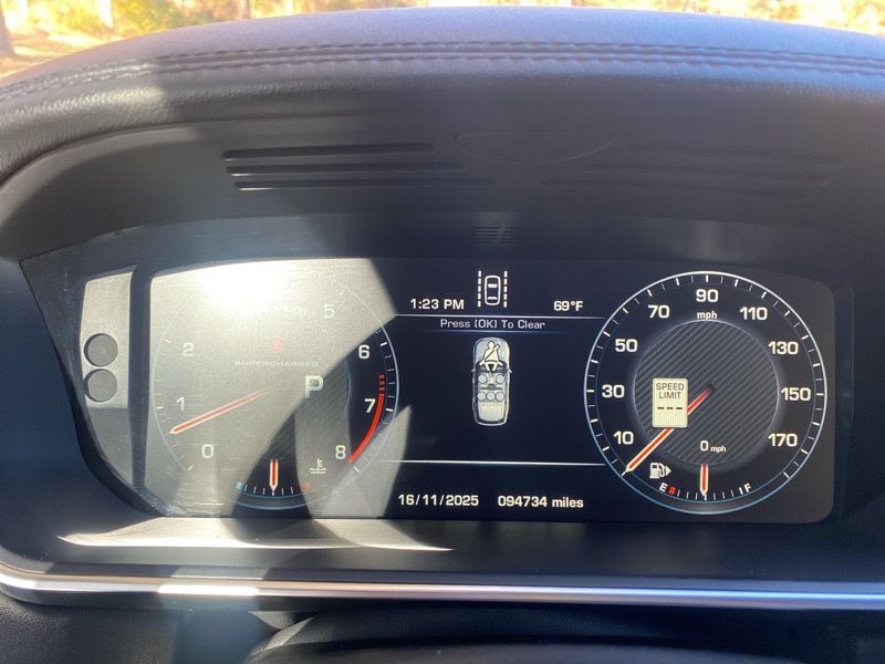 2016 Land Rover Range Rover Image 13