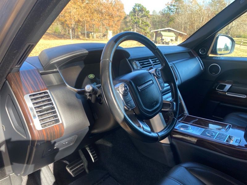 2016 Land Rover Range Rover Image 22