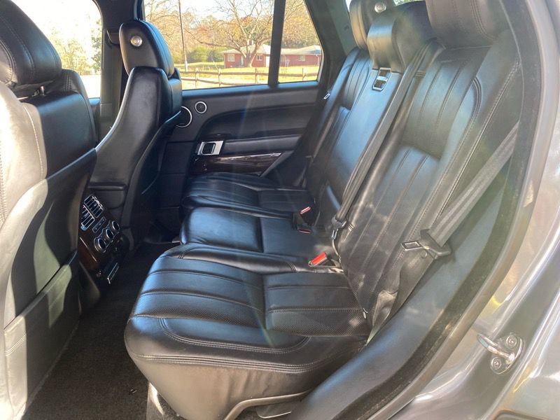 2016 Land Rover Range Rover Image 26