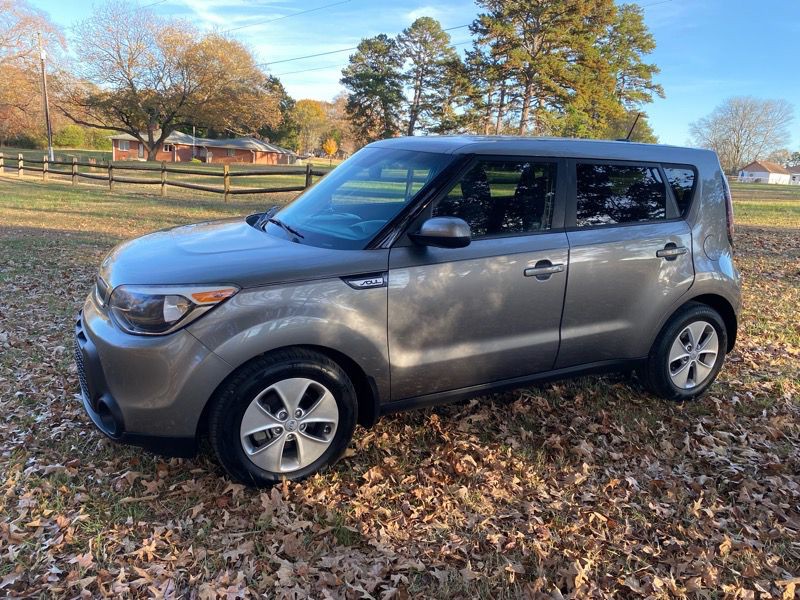2015 Kia Soul Image 1
