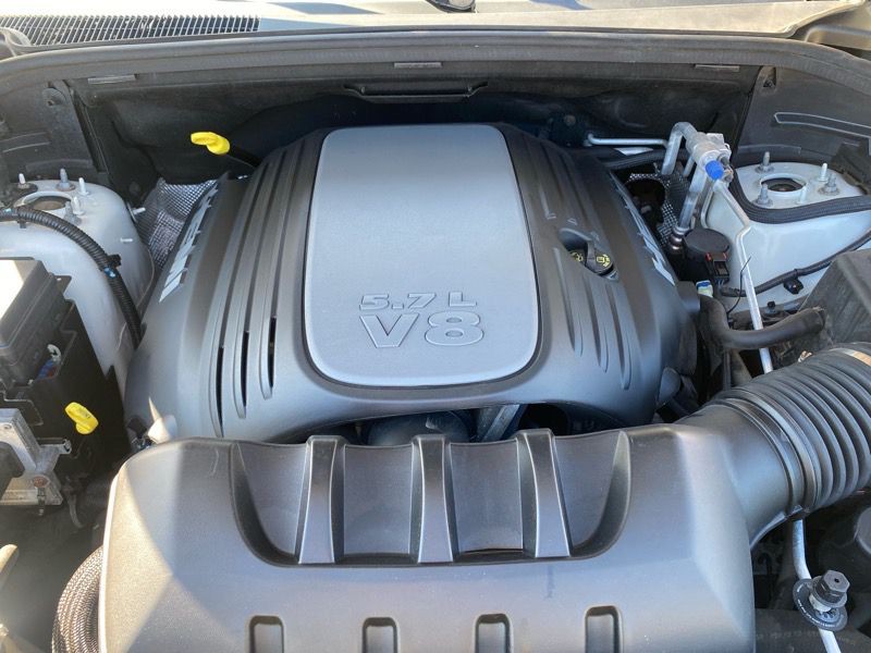 2012 Jeep Grand Cherokee Image 11