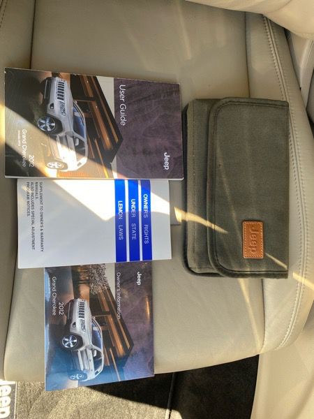 2012 Jeep Grand Cherokee Image 34