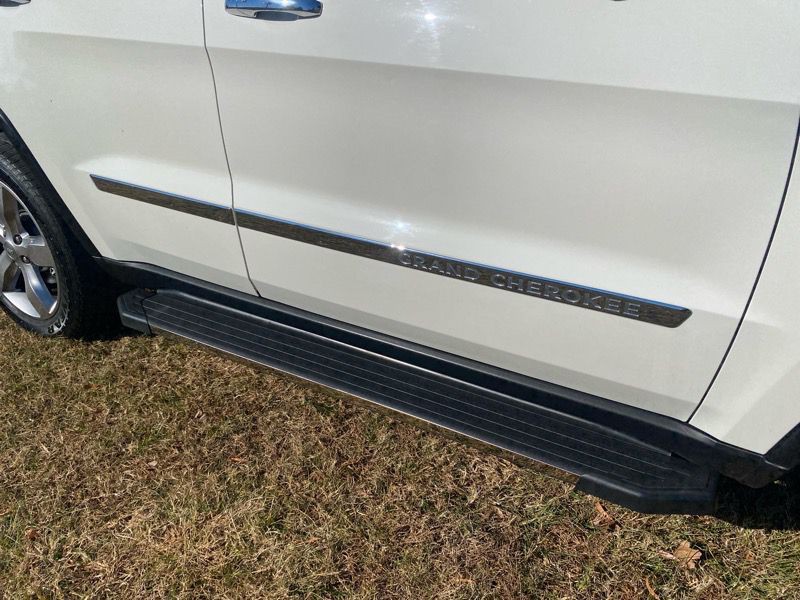 2012 Jeep Grand Cherokee Image 30