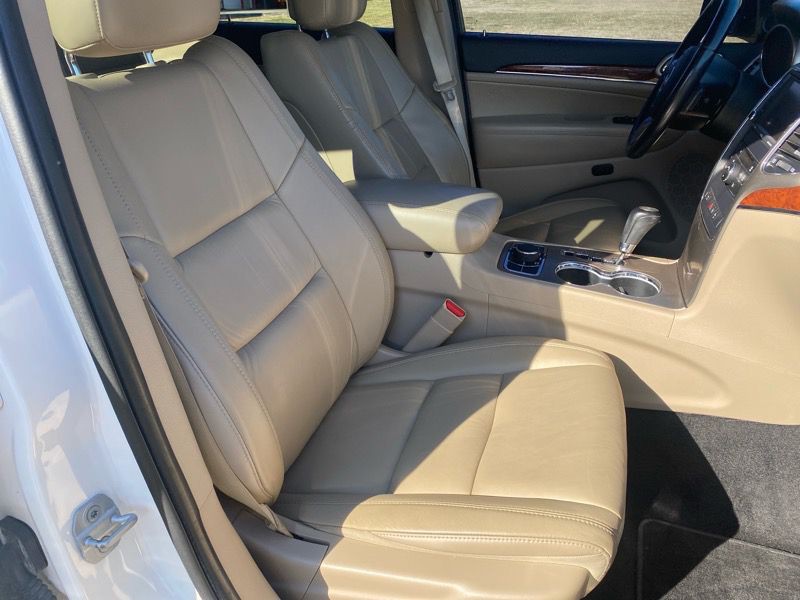 2012 Jeep Grand Cherokee Image 44