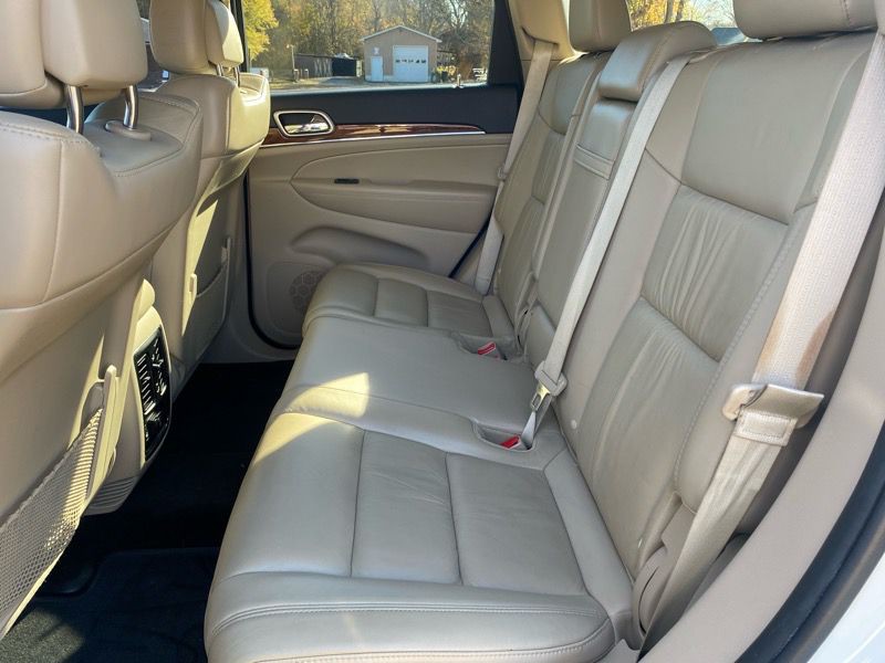 2012 Jeep Grand Cherokee Image 50