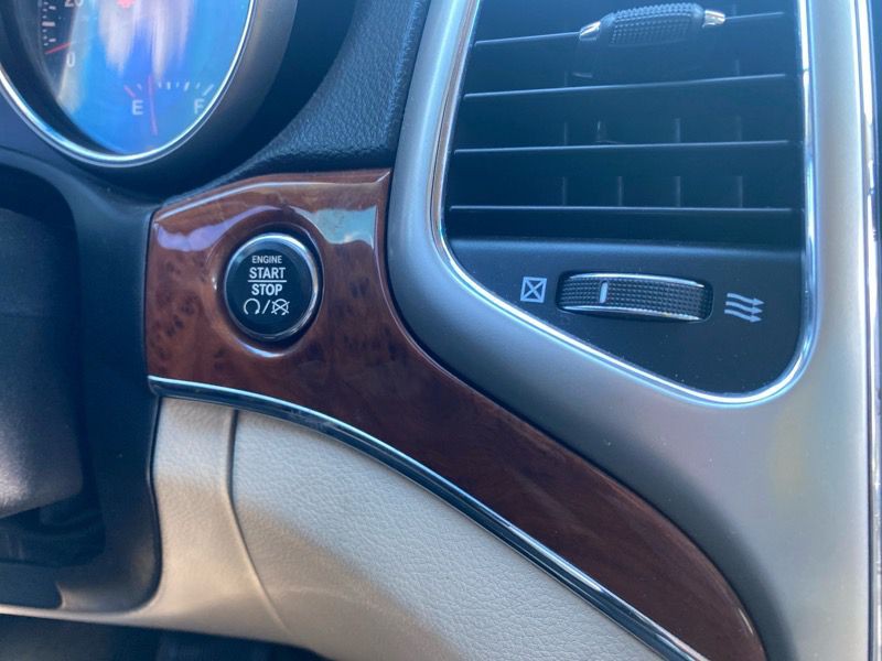 2012 Jeep Grand Cherokee Image 64