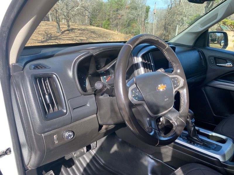 2022 Chevrolet Colorado Image 17