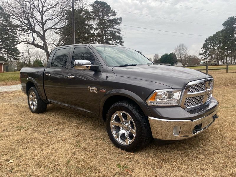 2014 RAM 1500 Image 2