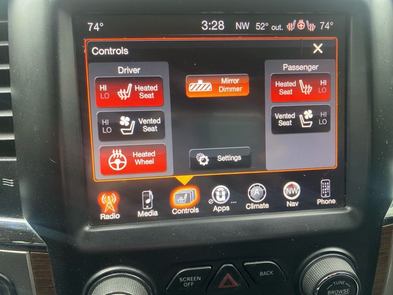 2014 RAM 1500 Image 17