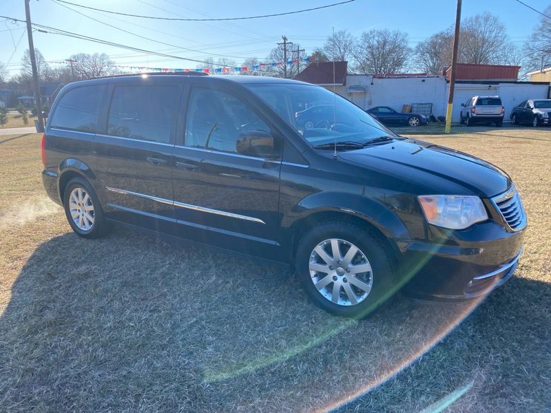 2016 Chrysler Town & Country Image 65