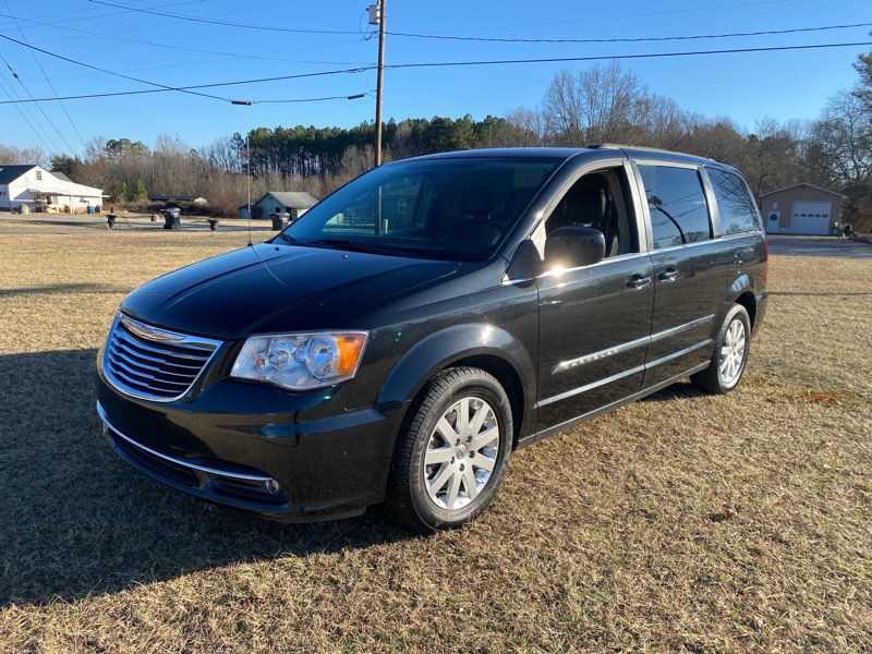 2016 Chrysler Town & Country Image 73