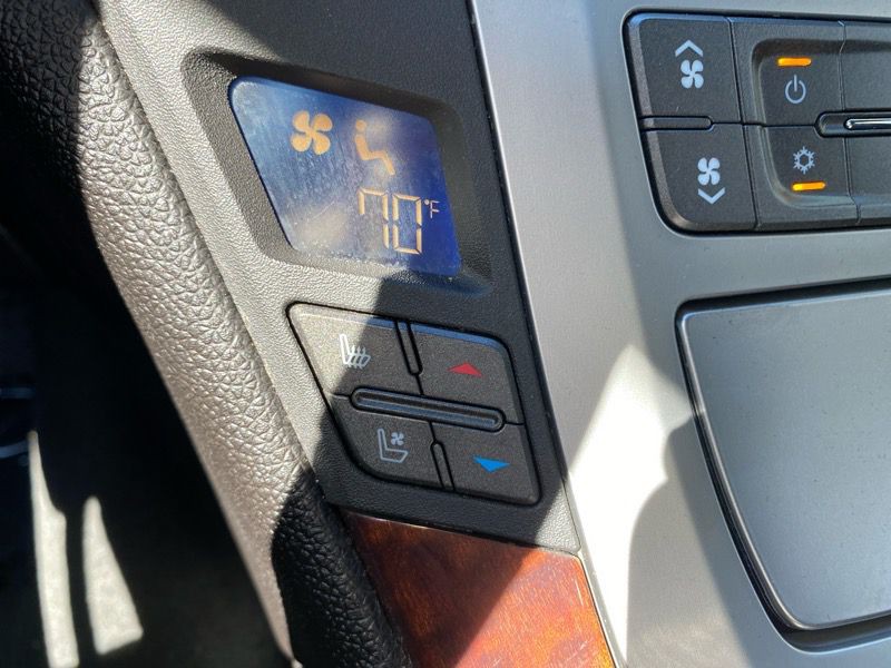 2011 Cadillac CTS Image 18