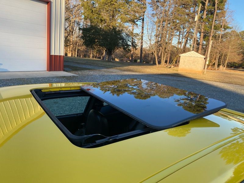 2013 Chevrolet Camaro Image 9