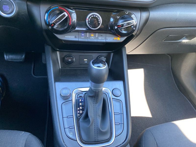 2022 Hyundai Kona Image 38