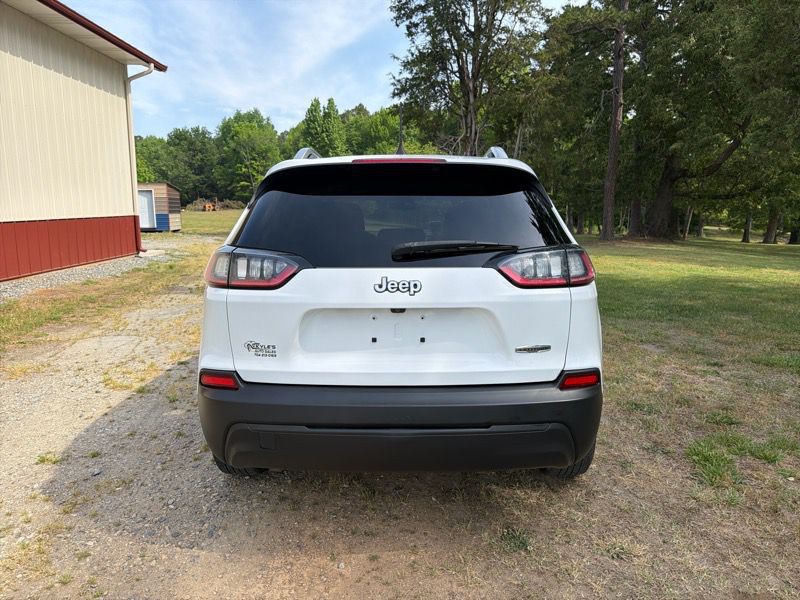 2019 Jeep Cherokee Image 8