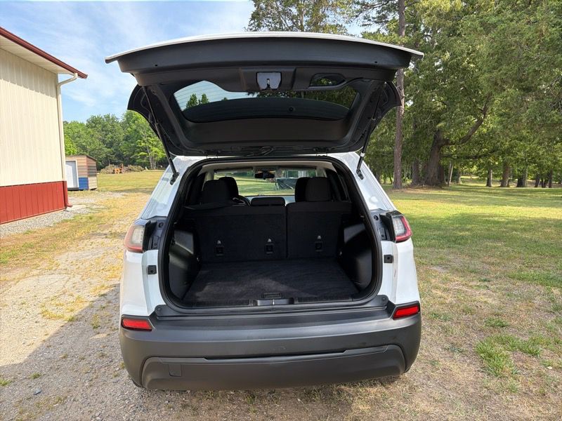2019 Jeep Cherokee Image 26