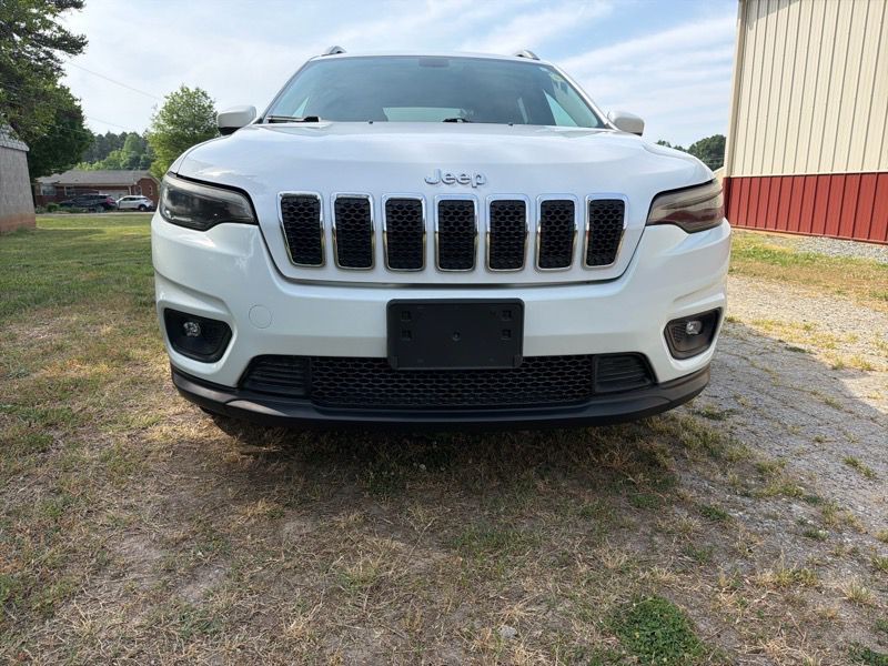2019 Jeep Cherokee Image 32