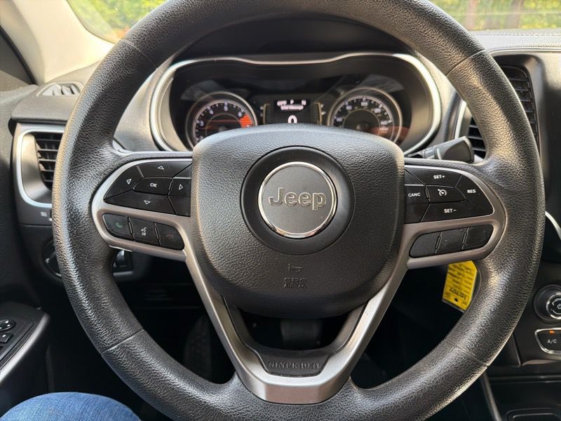 2019 Jeep Cherokee Image 37