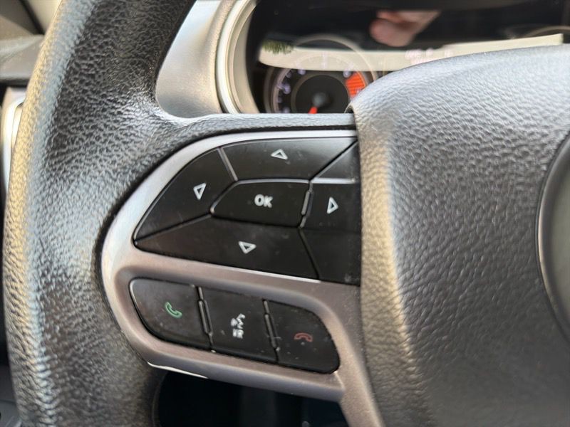 2019 Jeep Cherokee Image 42