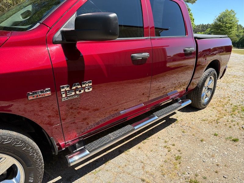2019 RAM 1500 Image 12