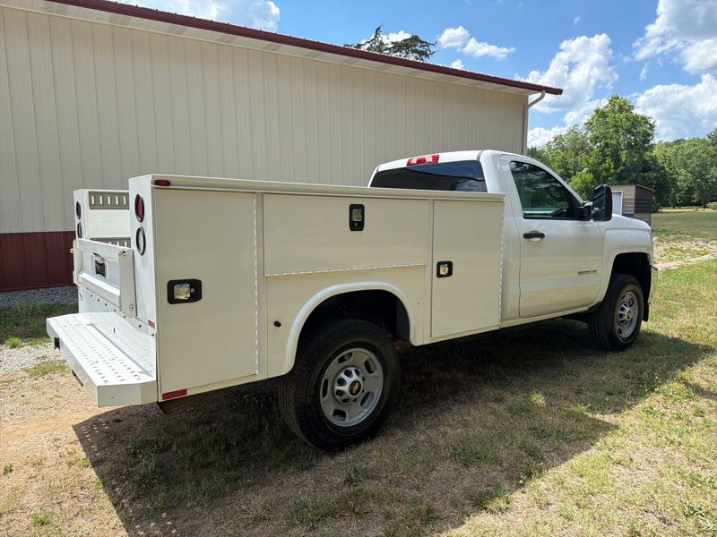 2018 Chevrolet Silverado 1500 Image 6