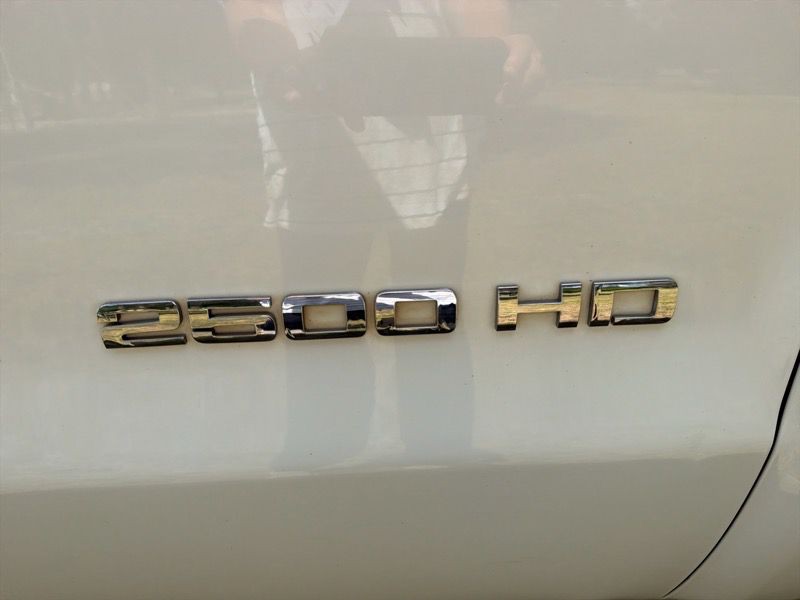 2018 Chevrolet Silverado 1500 Image 19