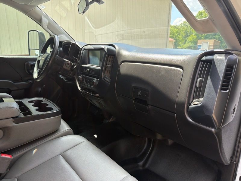 2018 Chevrolet Silverado 1500 Image 22