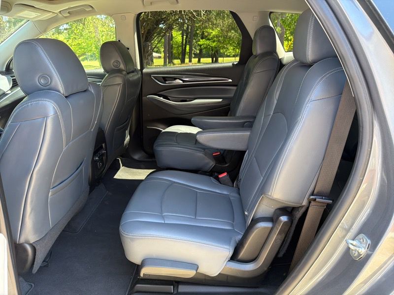 2019 Buick Enclave Image 24