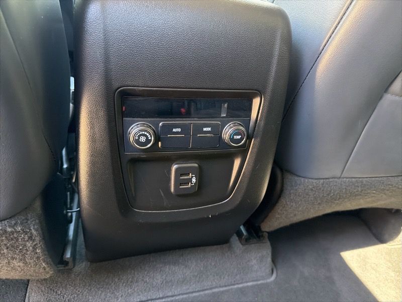 2019 Buick Enclave Image 30