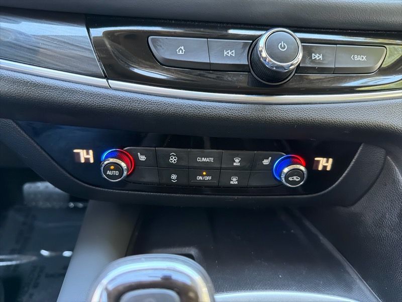 2019 Buick Enclave Image 46