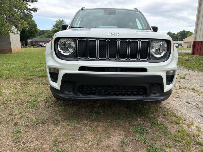 2022 Jeep Renegade Image 34