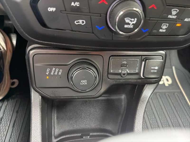 2022 Jeep Renegade Image 41