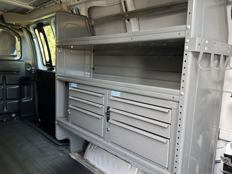 2022 Chevrolet Express Image 47