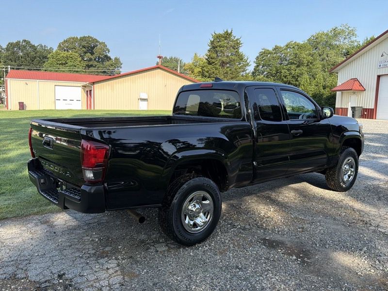 2019 Toyota Tacoma Image 6