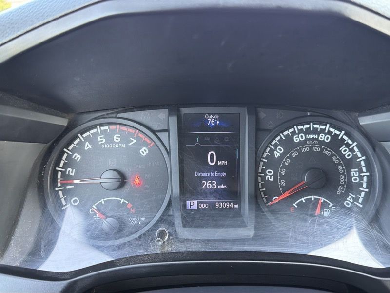 2019 Toyota Tacoma Image 17