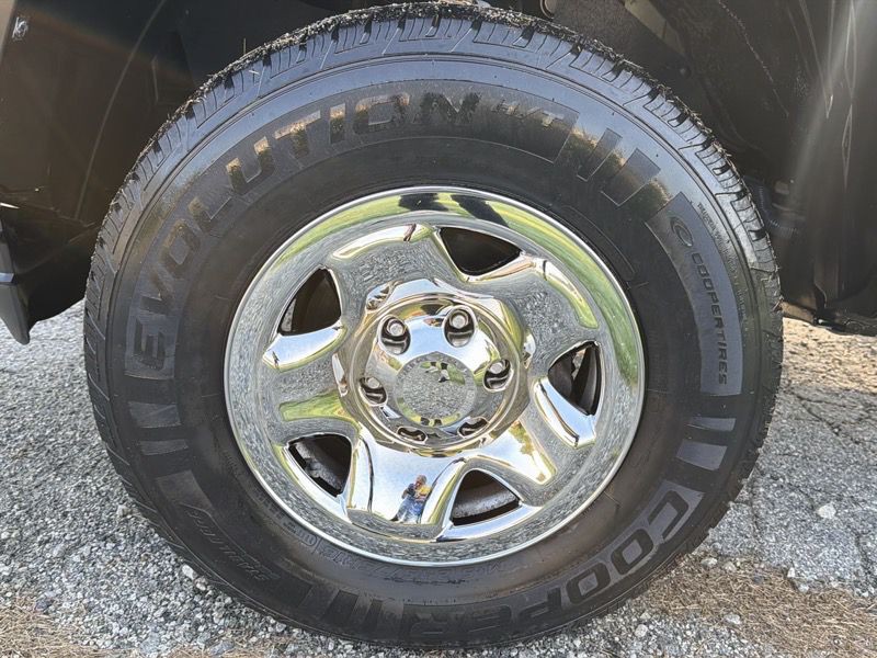 2019 Toyota Tacoma Image 32
