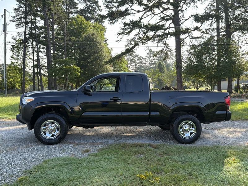2019 Toyota Tacoma Image 54