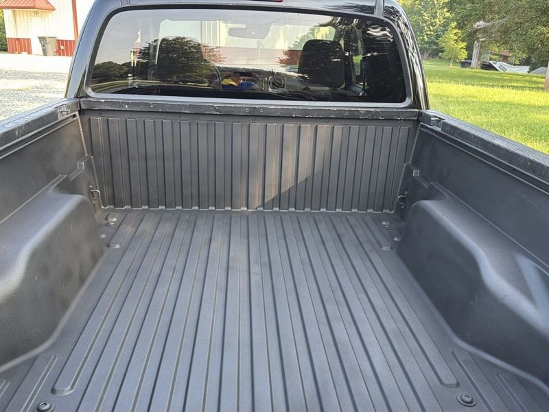 2019 Toyota Tacoma Image 60
