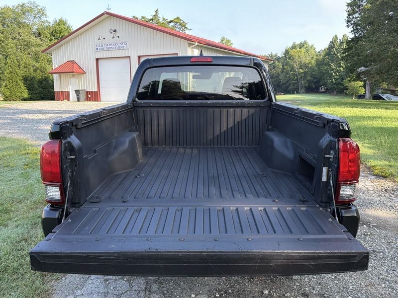 2019 Toyota Tacoma Image 72