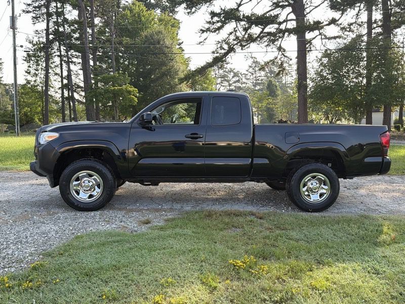 2019 Toyota Tacoma Image 73