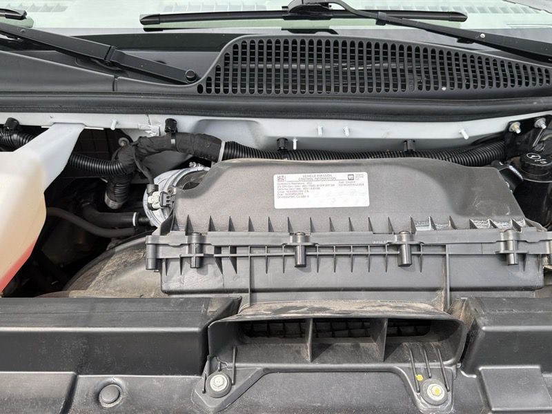 2022 Chevrolet Express Image 47