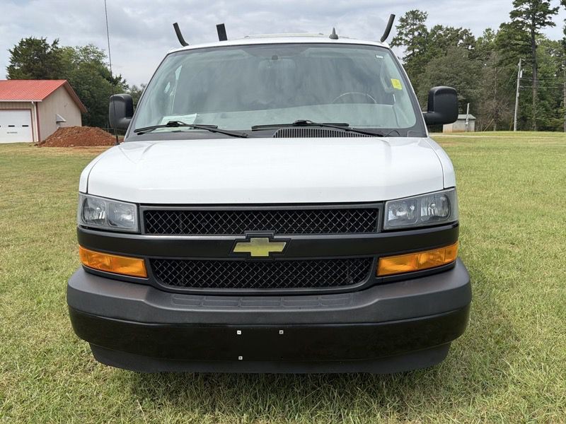 2022 Chevrolet Express Image 56