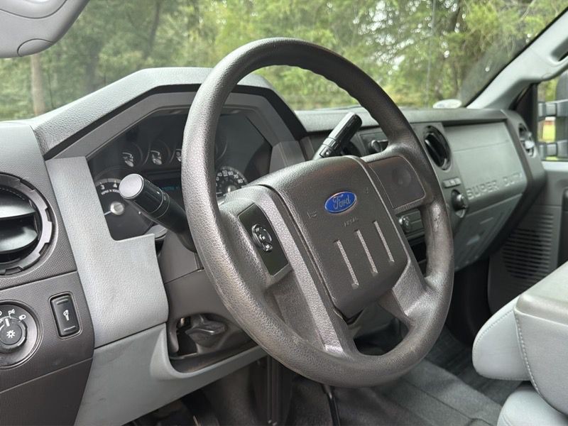 2014 Ford F-250 Image 16