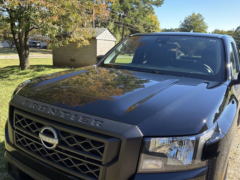 2022 Nissan Frontier Image 10