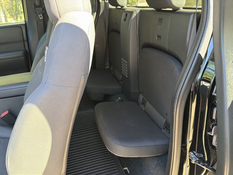 2022 Nissan Frontier Image 27