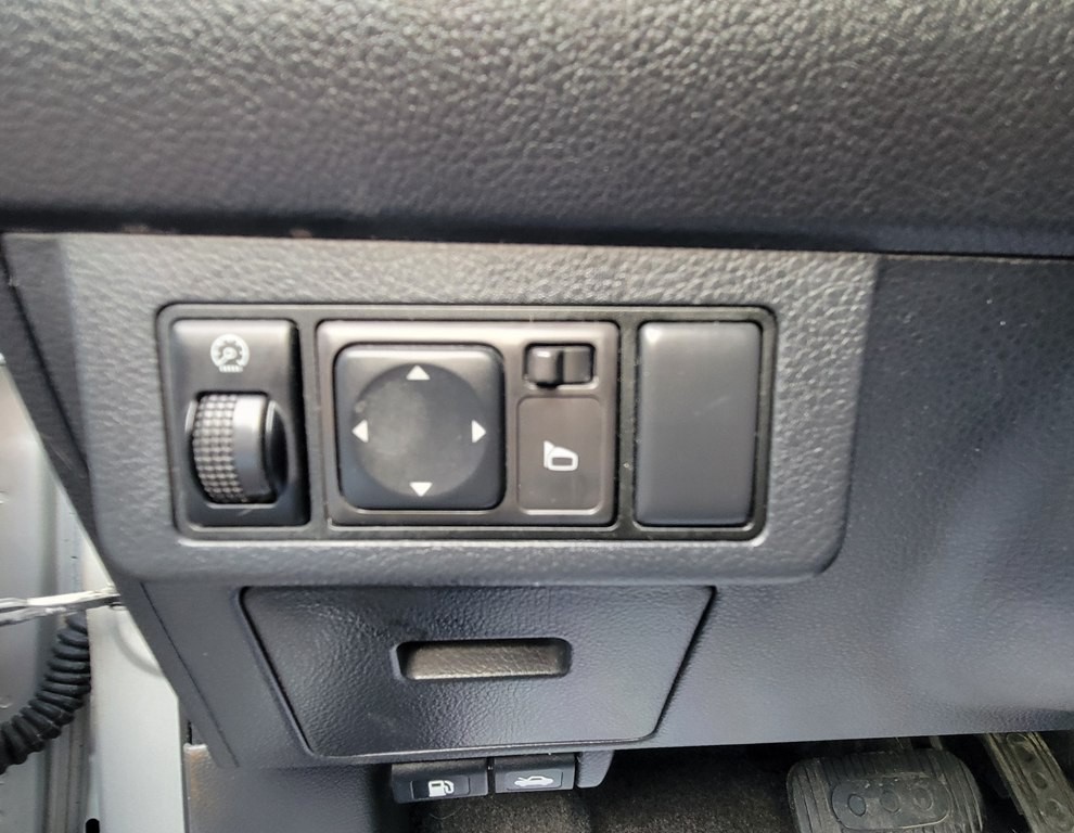2010 Nissan Versa Image 12