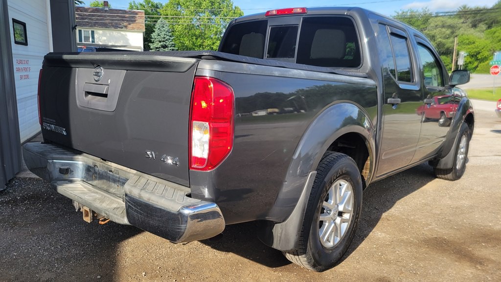 2015 Nissan Frontier Image 3